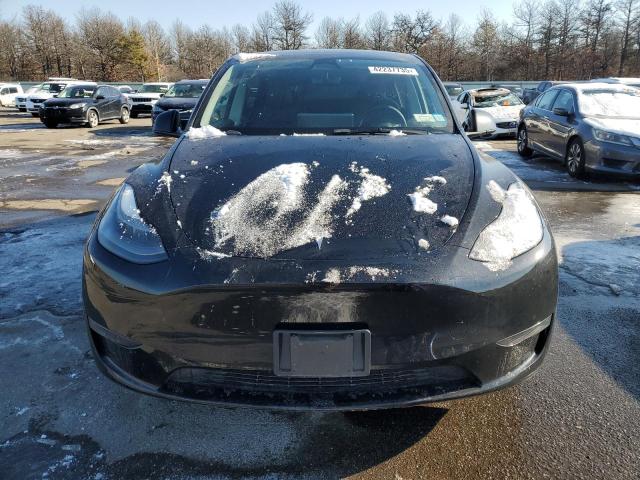  TESLA MODEL Y 2023 Черный