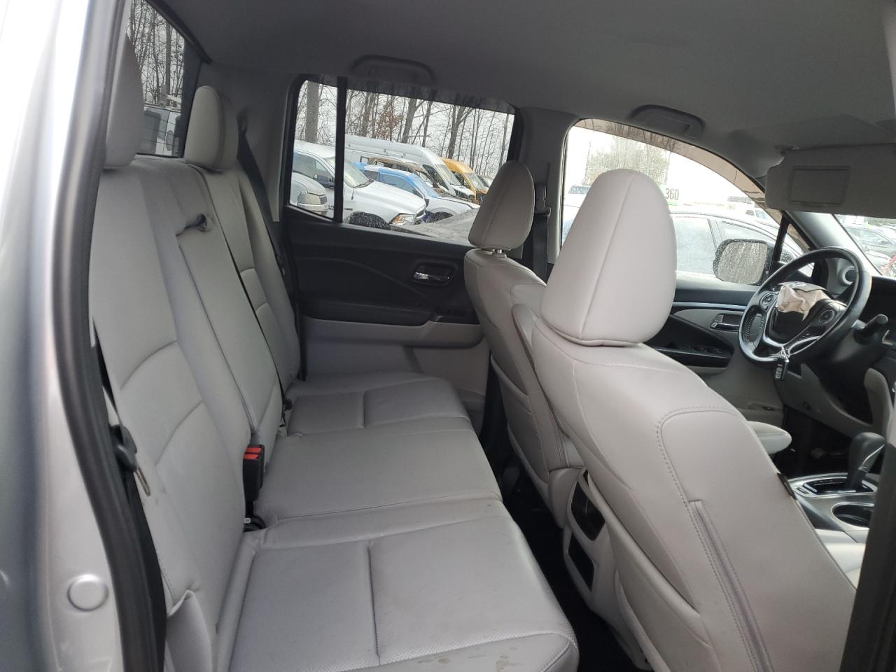 2018 Honda Ridgeline - Image 10