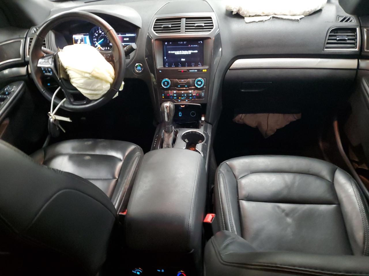 2019 Ford Explorer - Image 8