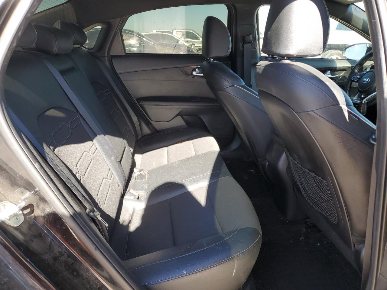 2020 Kia Forte - Image 10