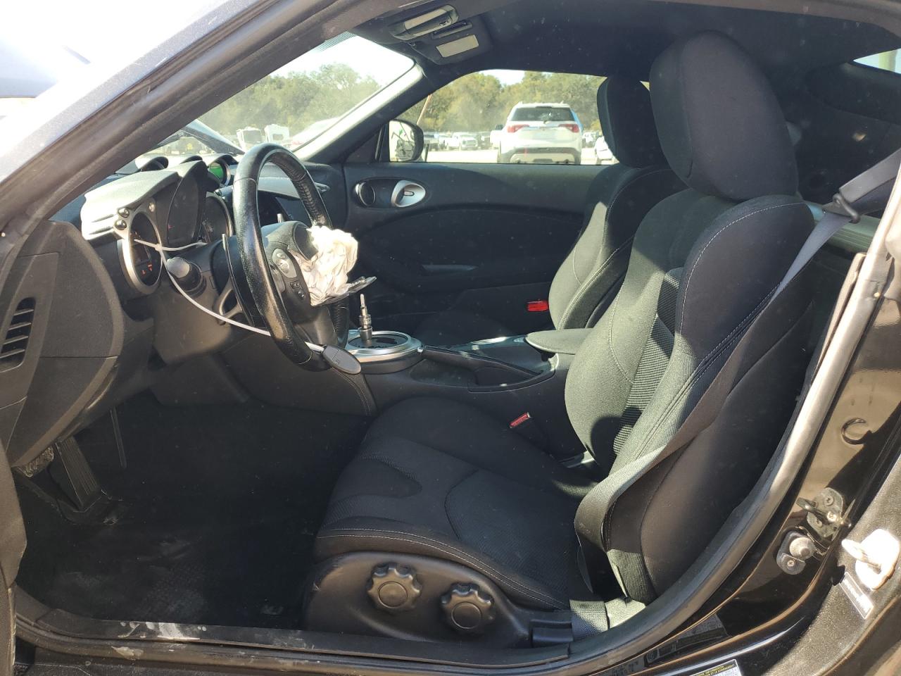 2015 Nissan 370Z - Image 7