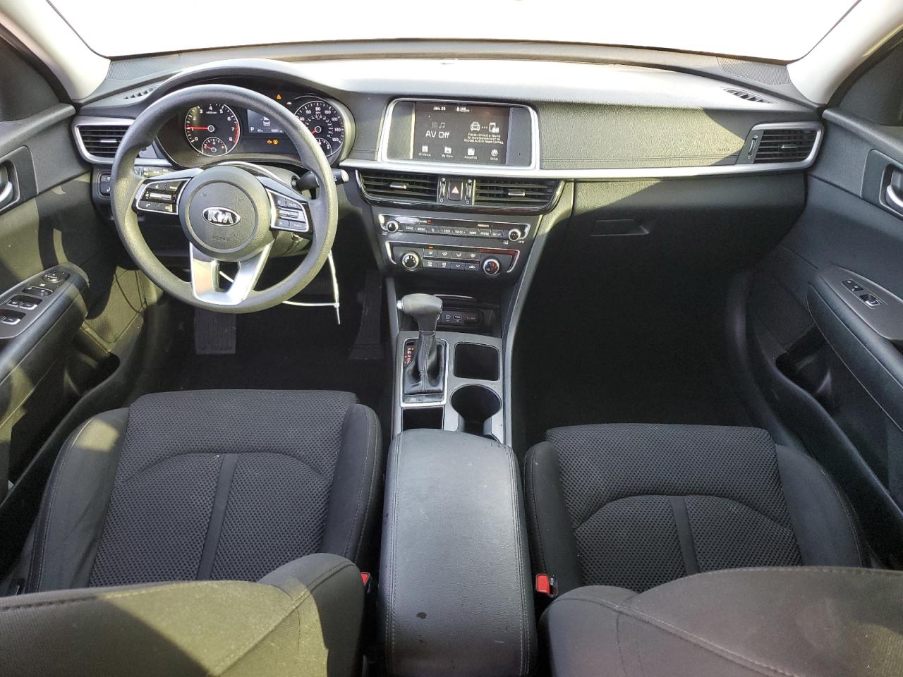2020 Kia Optima - Image 8