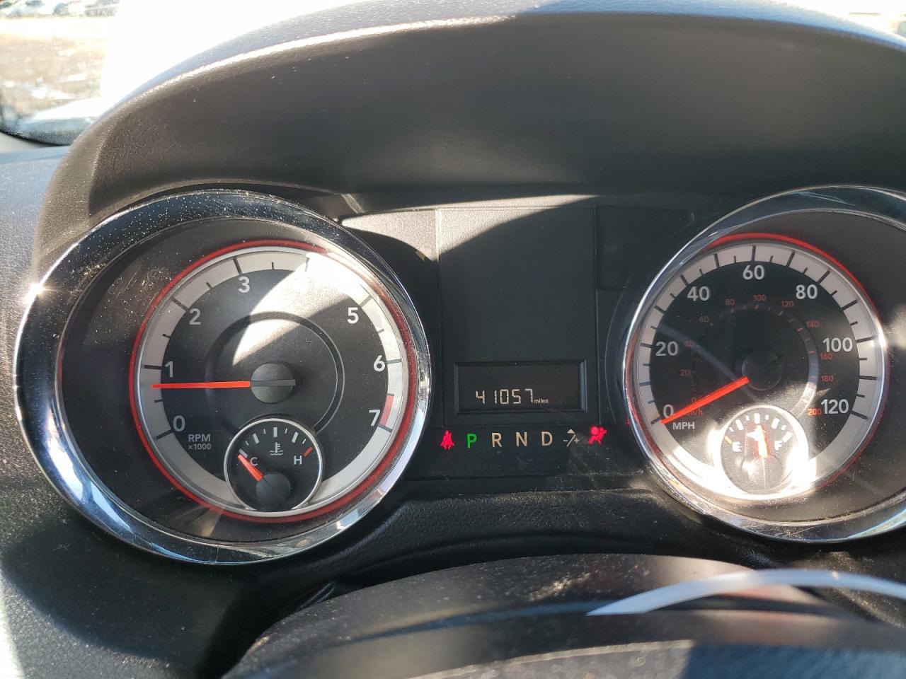 2019 Dodge Caravan - Image 9