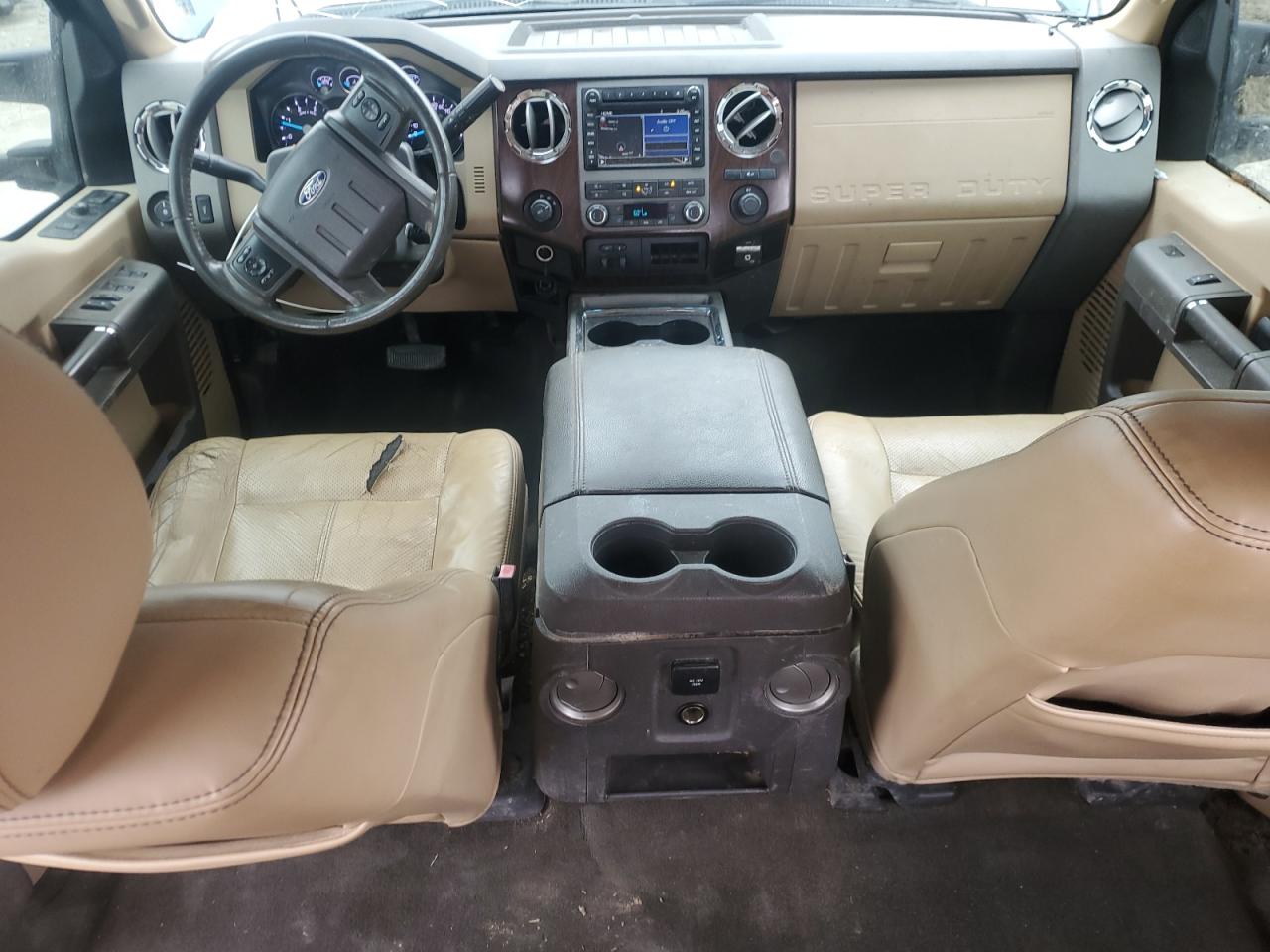 2011 Ford F350 - Image 8