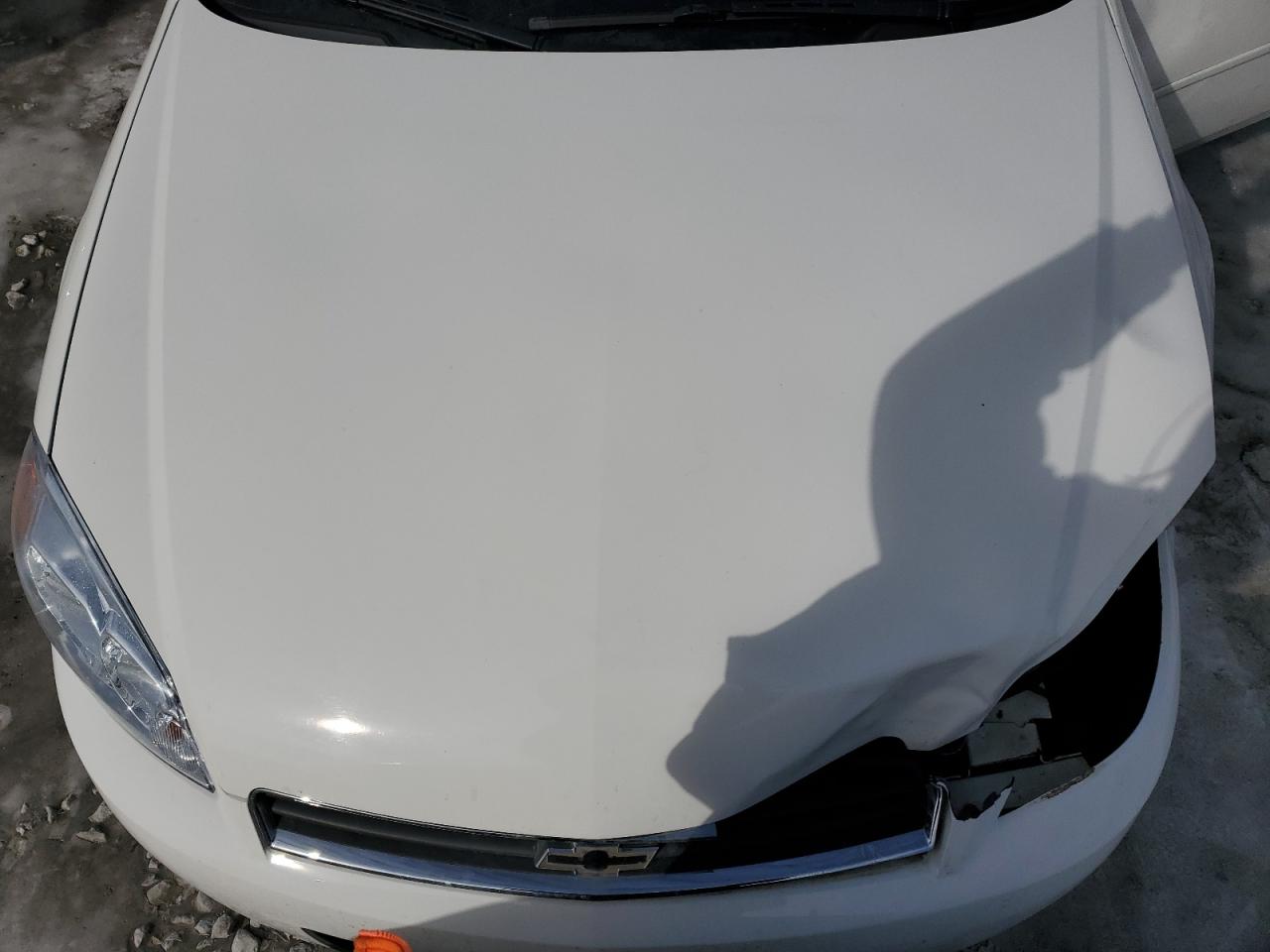2009 Chevrolet Impala - Image 12