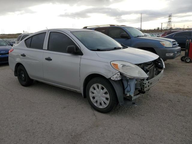  NISSAN VERSA 2013 Silver