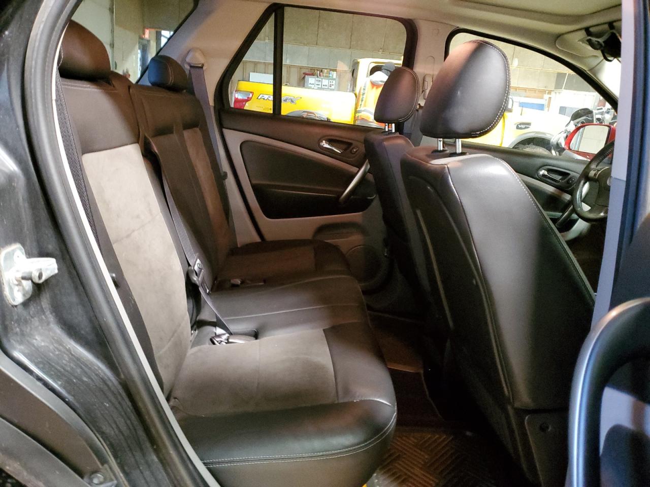 2007 Saturn VUE - Image 10