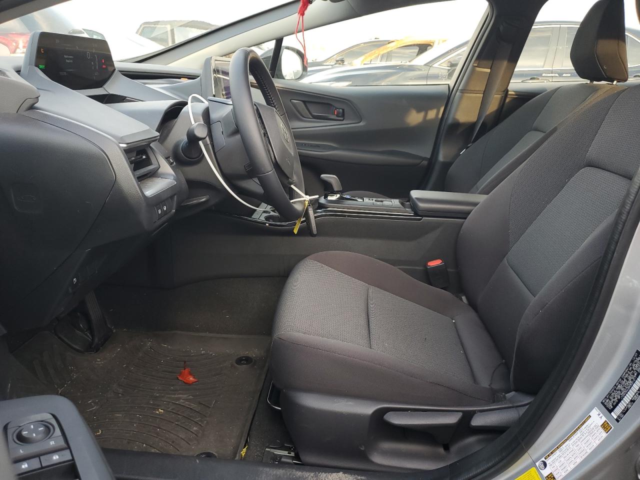 2024 Toyota Prius - Image 7