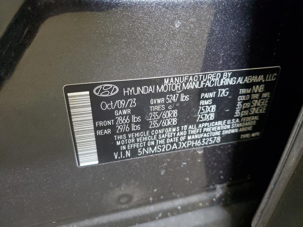 2023 Hyundai Santa Fe - Image 14