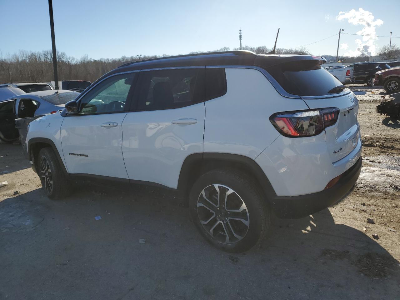 2022 Jeep Compass - Image 2