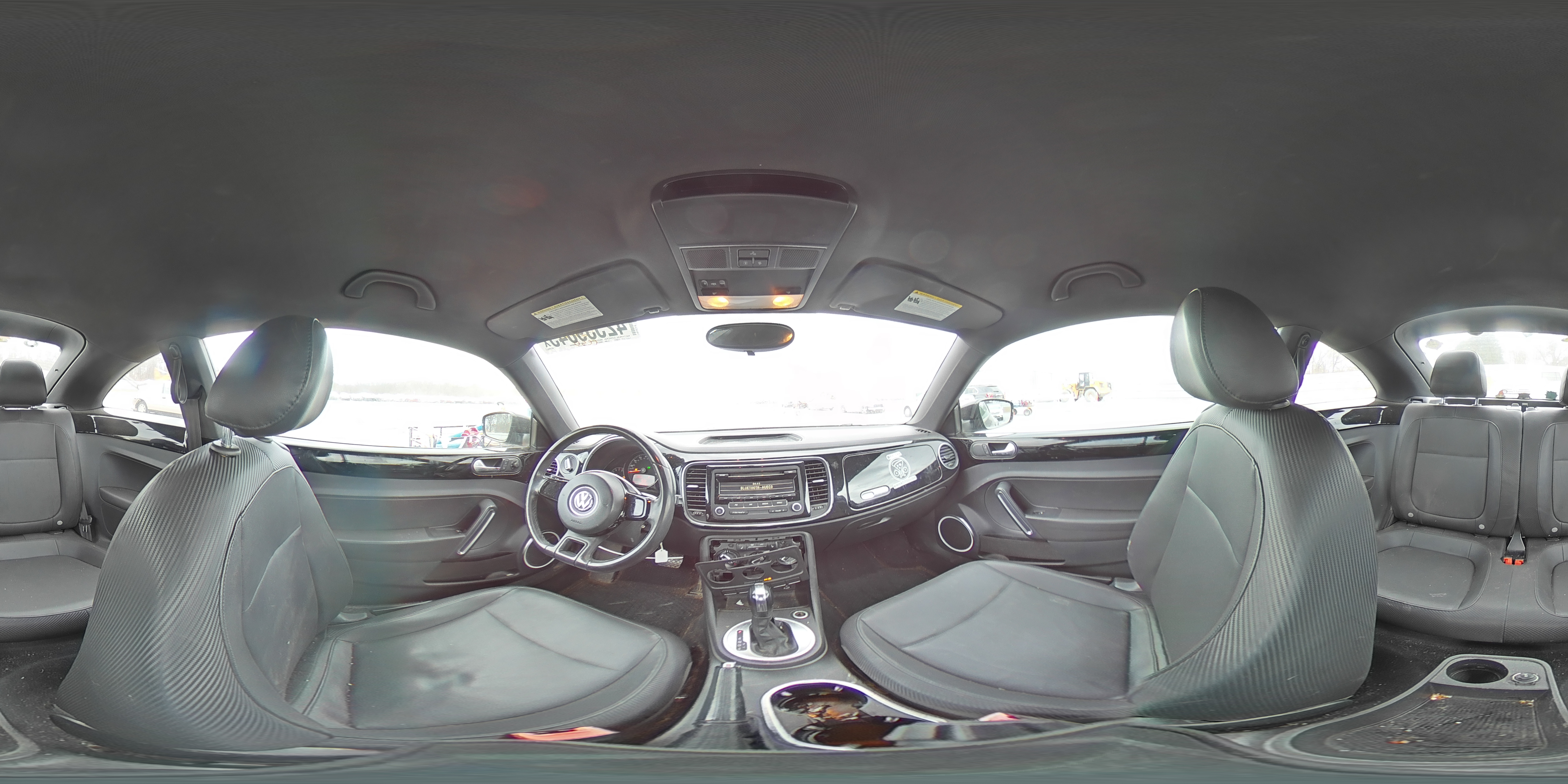 2012 Volkswagen Beetle - Image 13