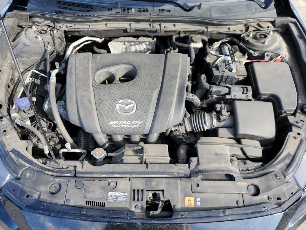 2015 Mazda 3 - Image 11