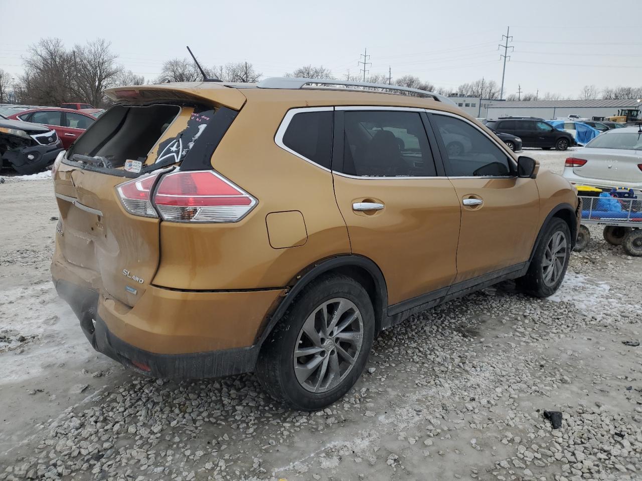 2014 Nissan Rogue - Image 3