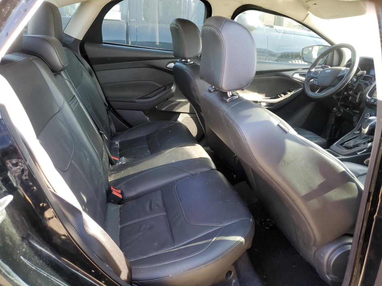2016 Ford Focus - Image 10