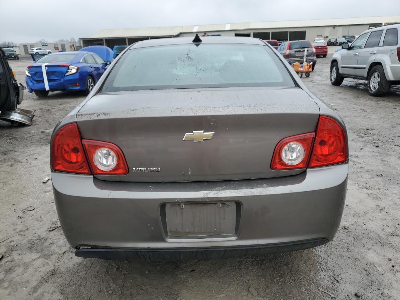 2012 Chevrolet Malibu - Image 6
