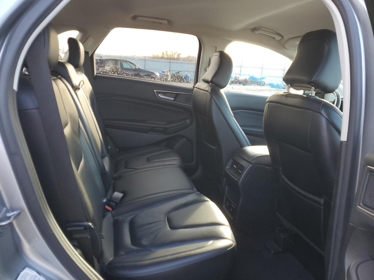 2022 Ford Edge - Image 10