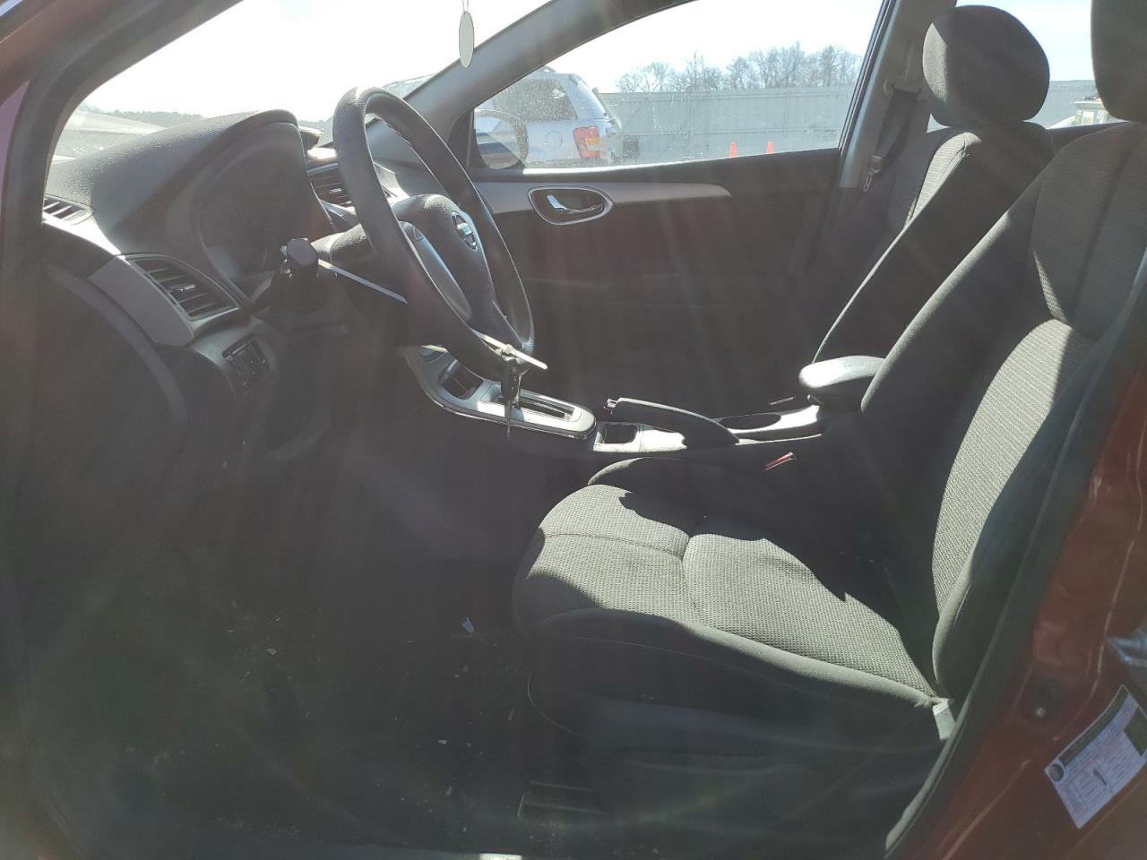 2014 Nissan Sentra - Image 7