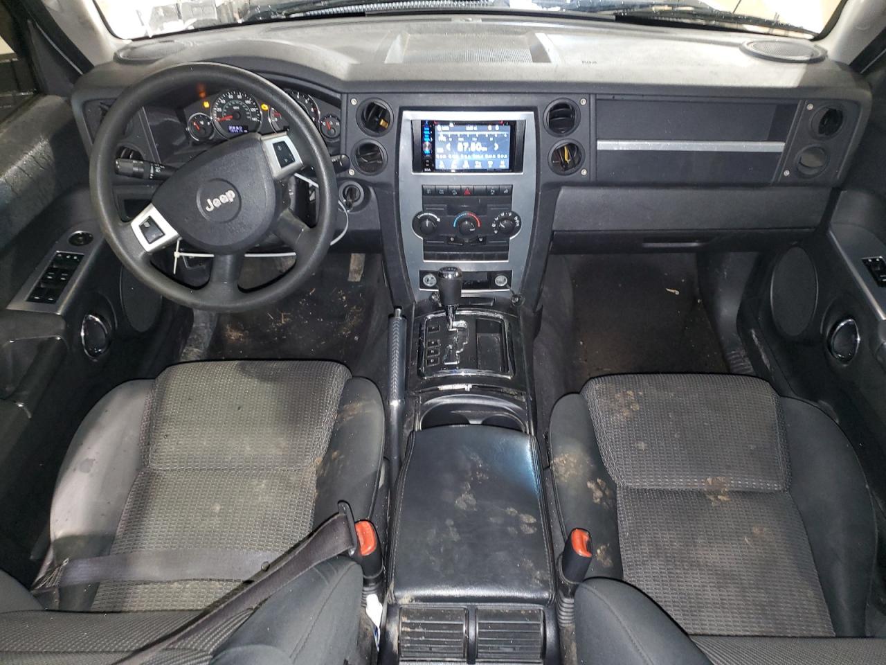 2009 Jeep Commander - Image 8