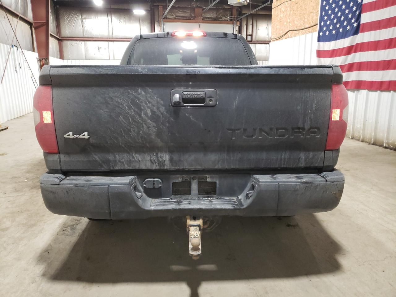 2019 Toyota Tundra - Image 6