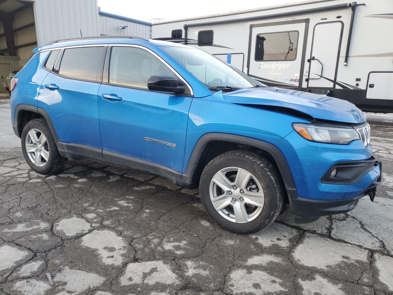 2022 Jeep Compass - Image 4