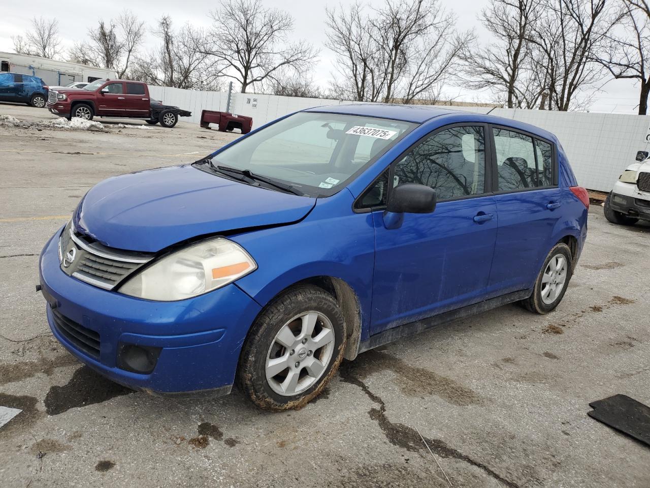 2009 Nissan Versa - Image 1
