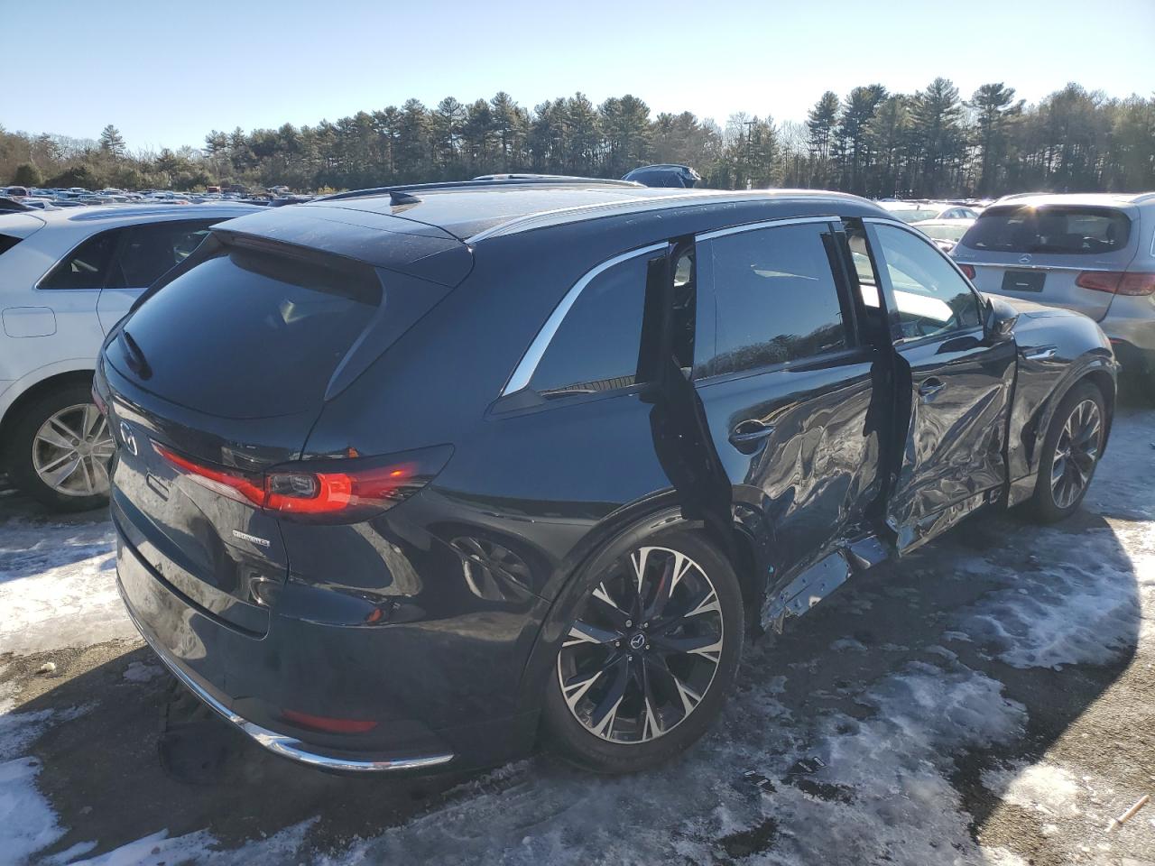 2024 Mazda CX-90 - Image 3