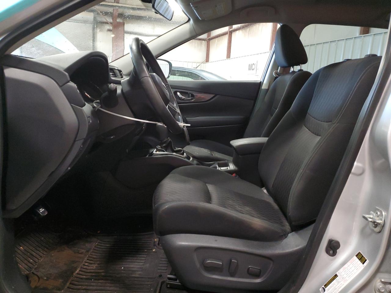 2018 Nissan Rogue - Image 7