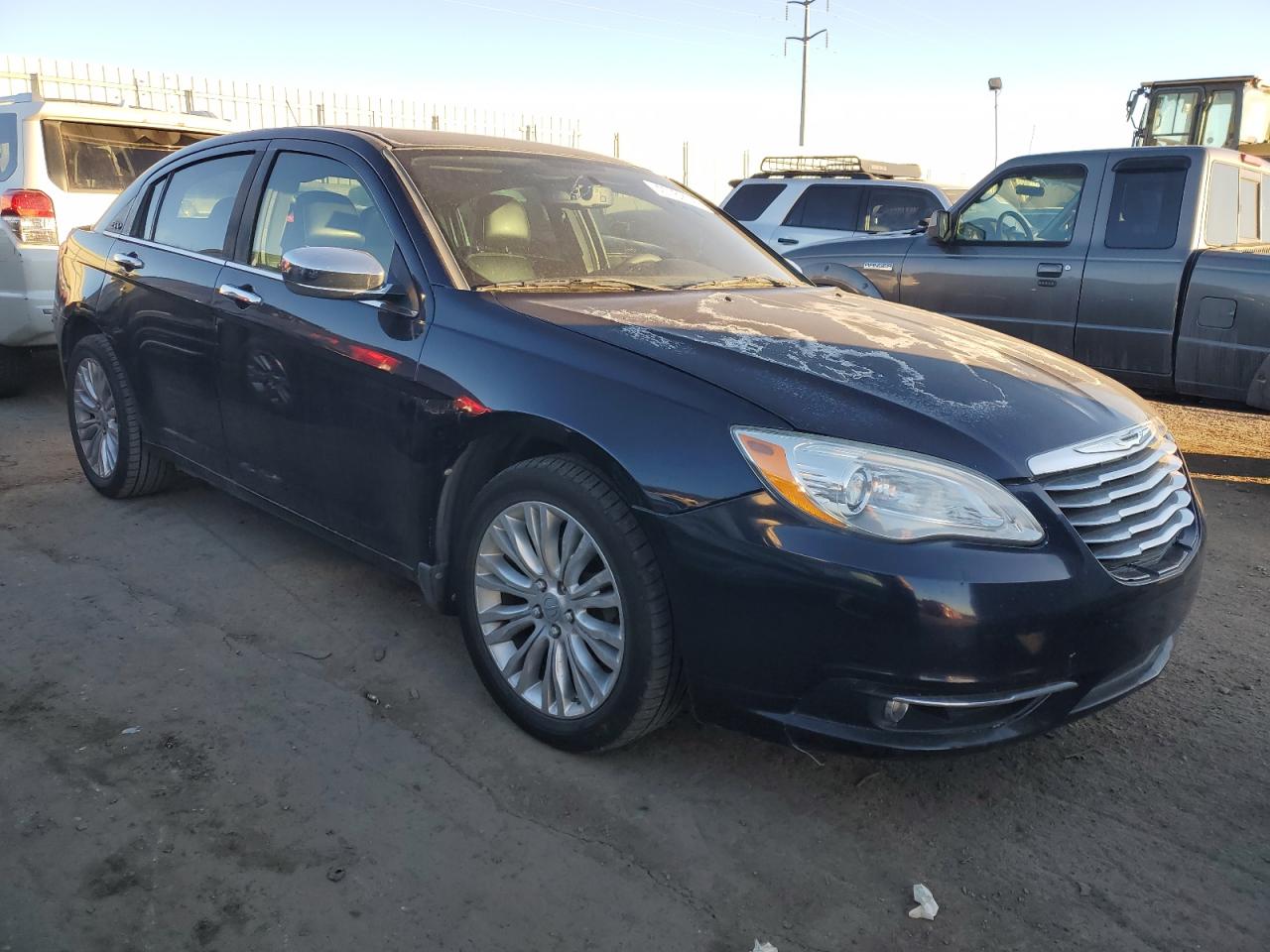2011 Chrysler 200 - Image 4