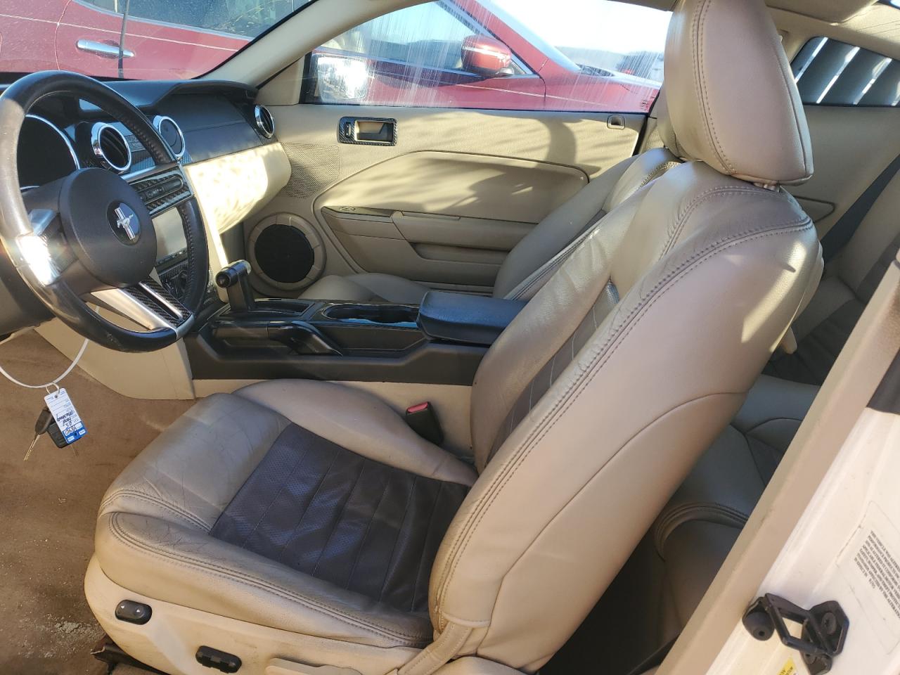 2005 Ford Mustang - Image 7