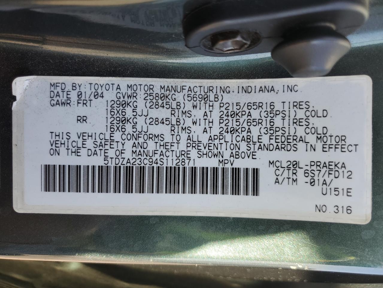 2004 Toyota Sienna - Image 13