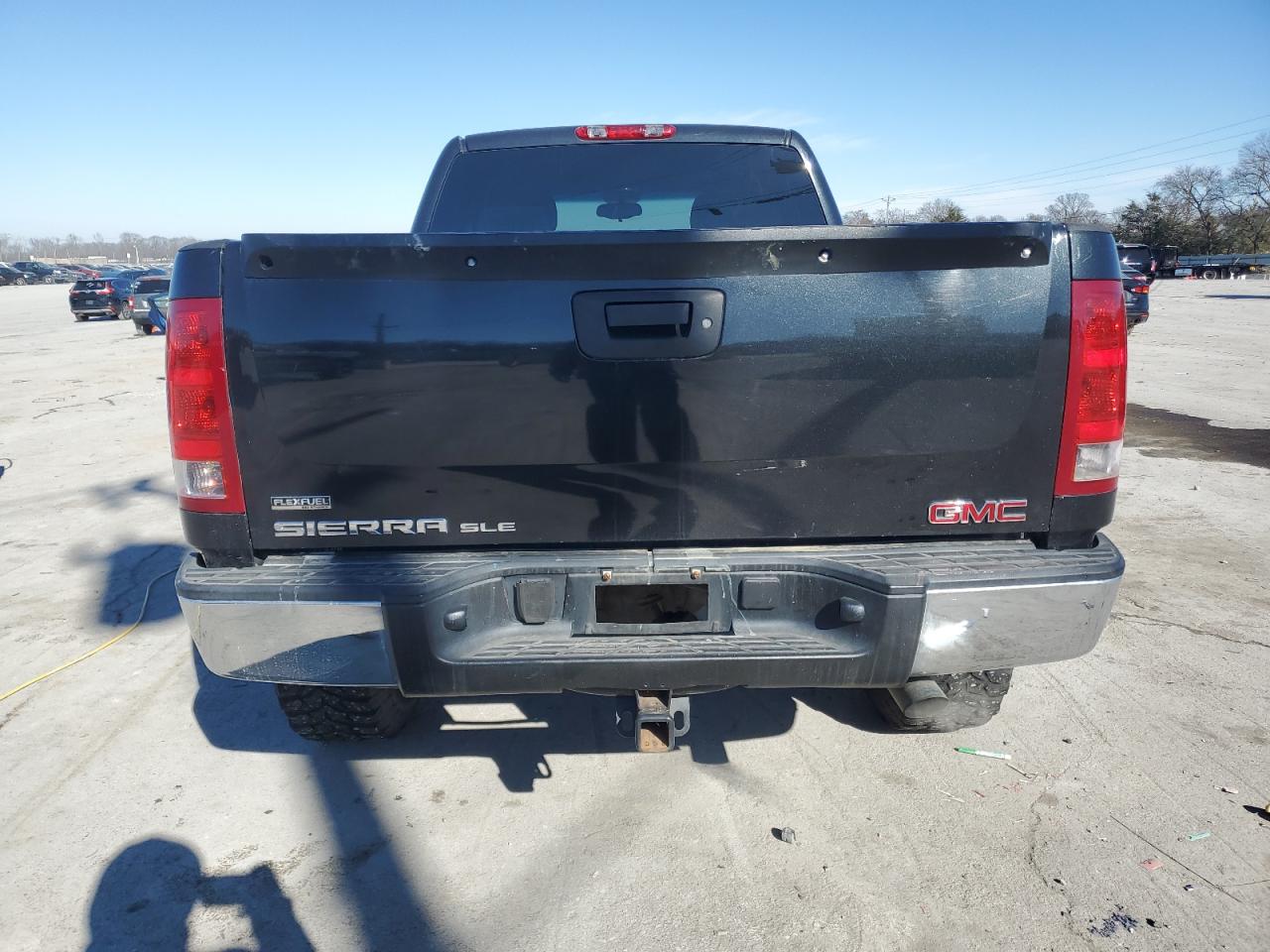 2009 GMC Sierra - Image 6