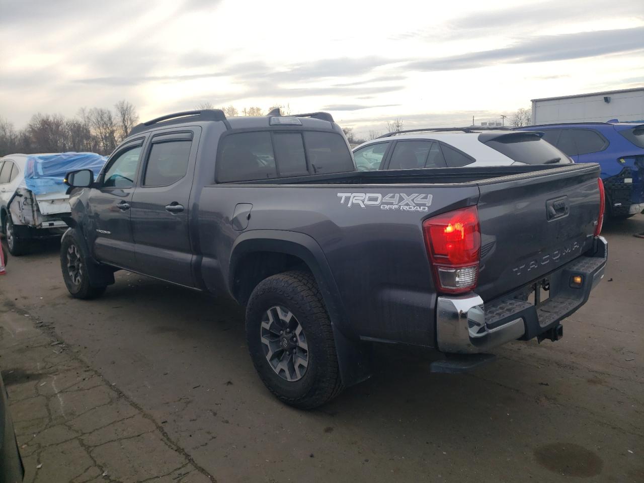 VIN 5TFDZ5BN4GX004485 2016 TOYOTA TACOMA no.2