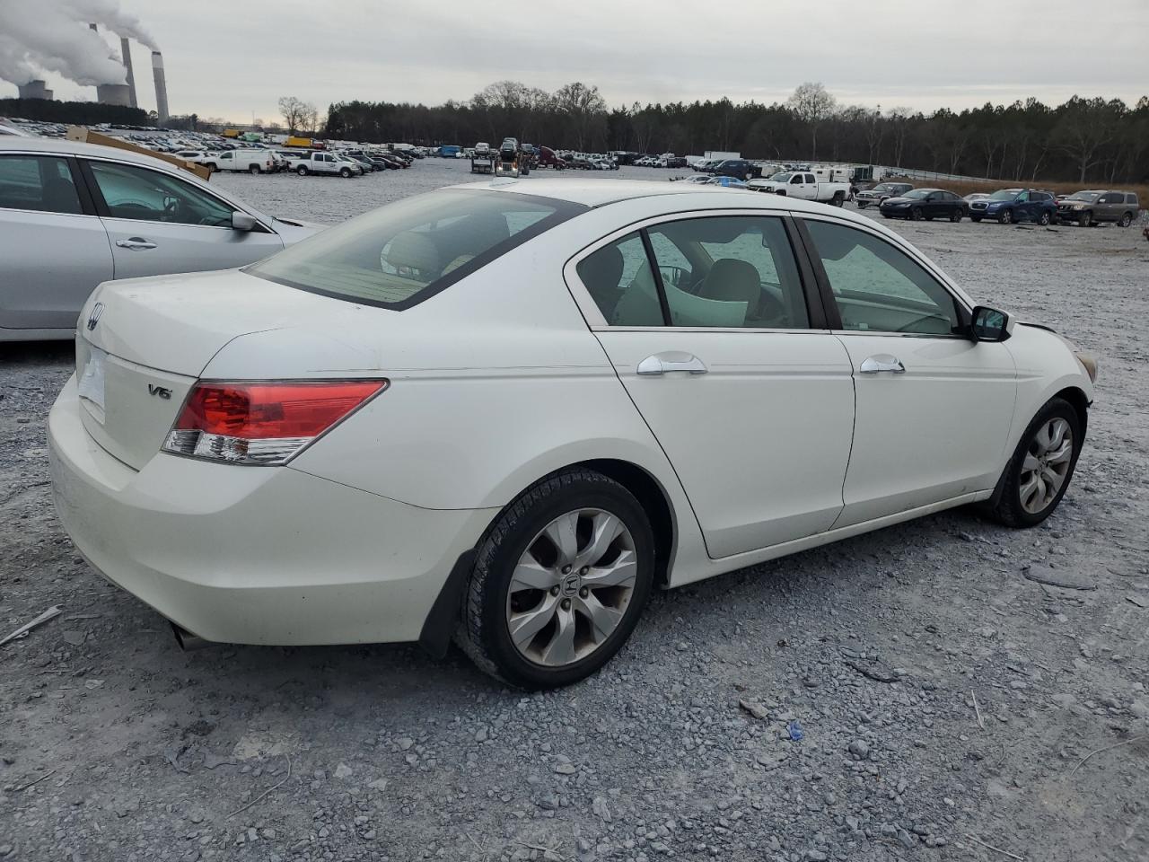 2010 Honda Accord - Image 3