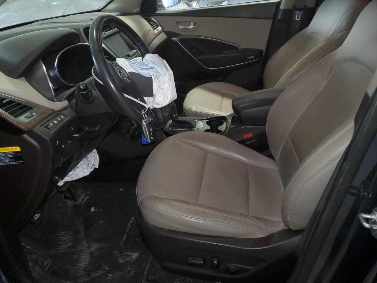 2018 Hyundai Santa Fe - Image 7