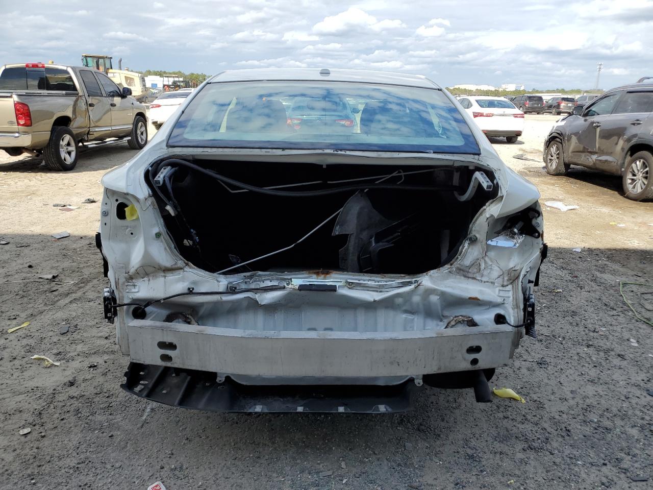 2014 Toyota Avalon - Image 6