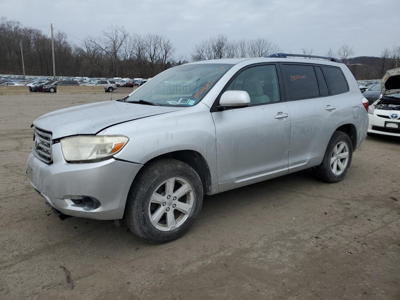 2010 Toyota Highlander - Image 1