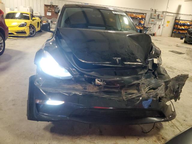  TESLA MODEL Y 2021 Черный