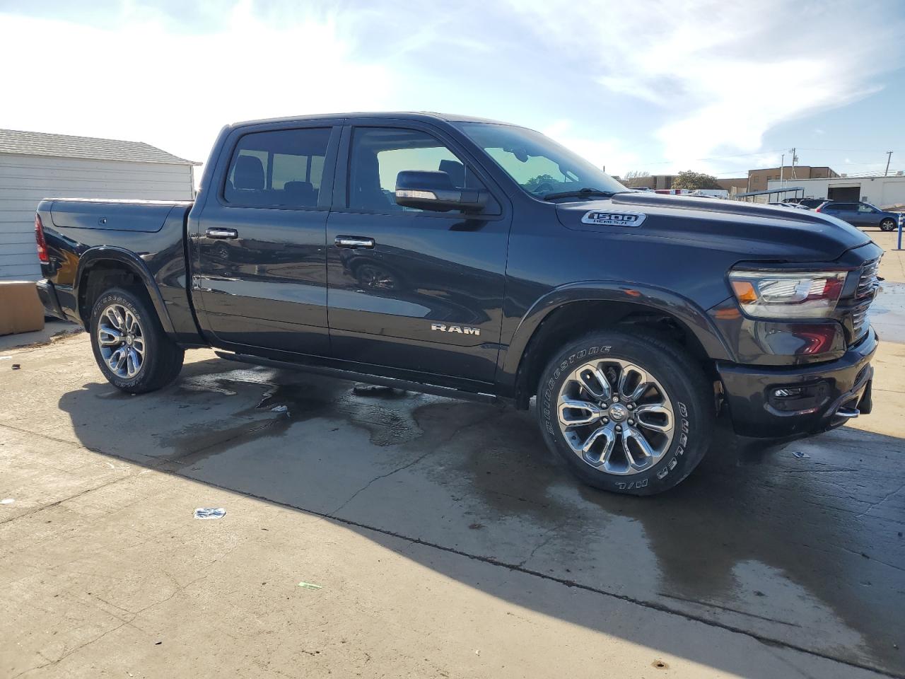 2021 RAM 1500 - Image 4