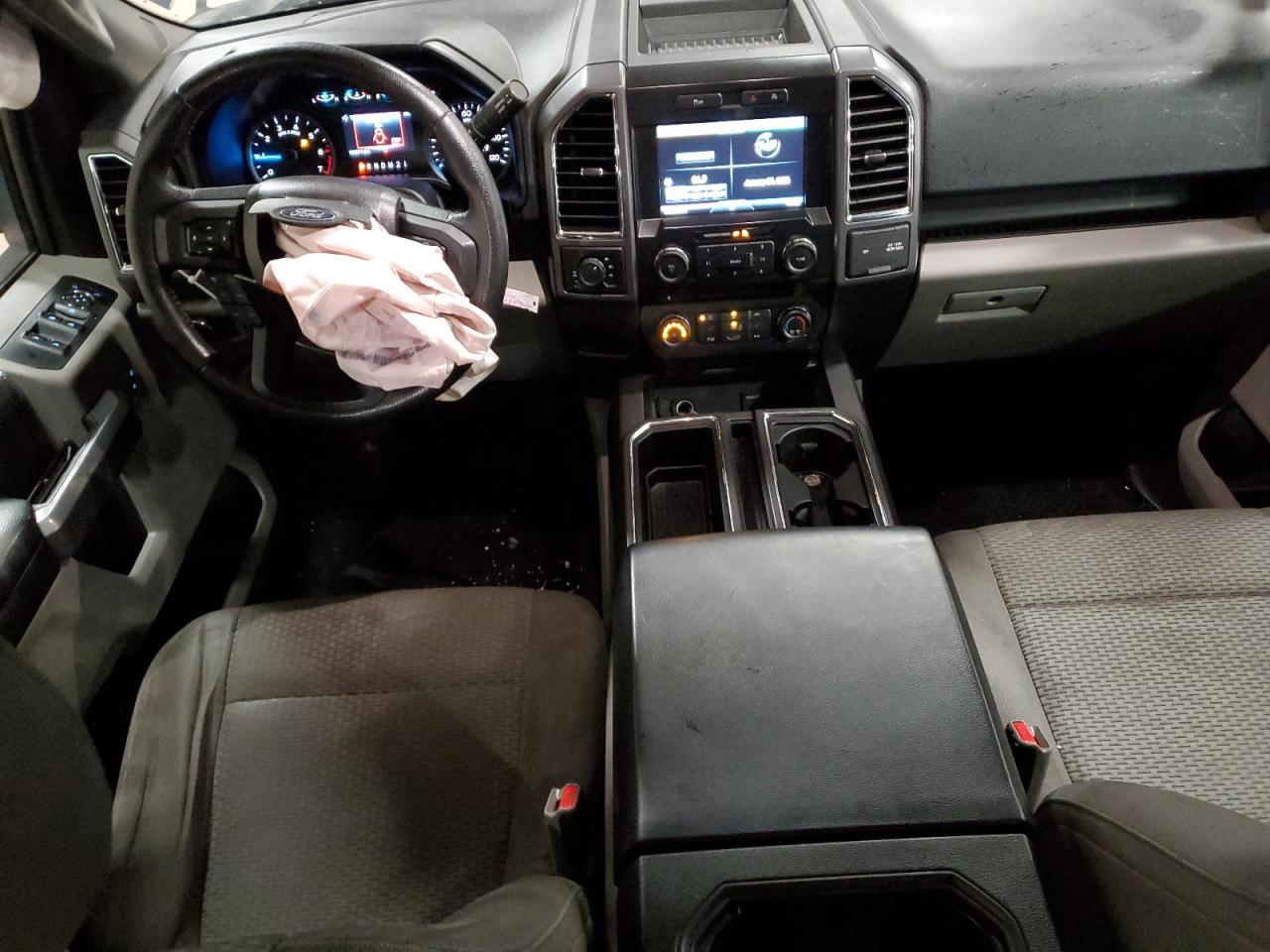 2015 Ford F-150 - Image 8