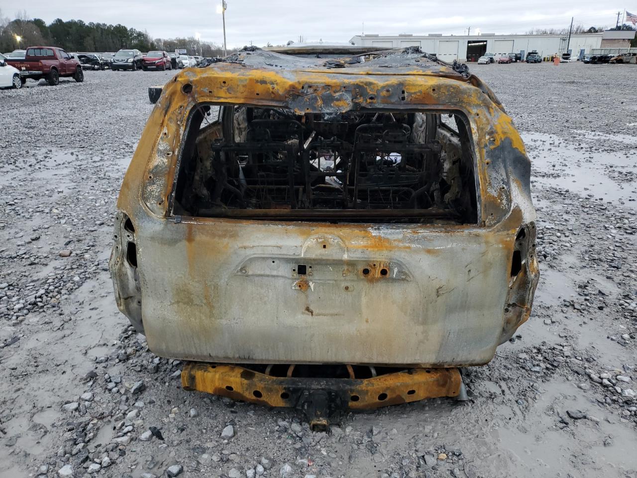 2020 Toyota 4Runner - Image 6