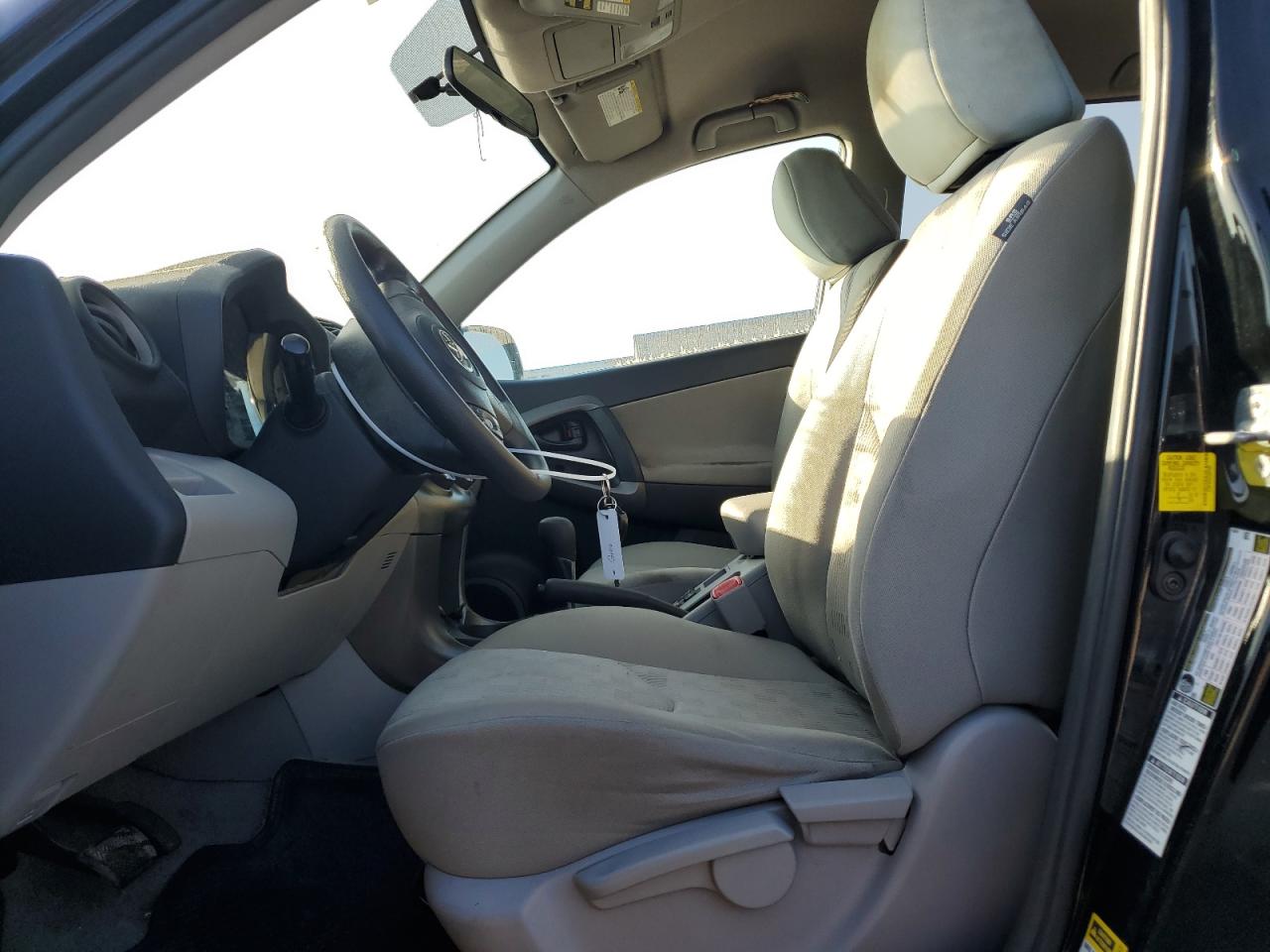 2012 Toyota RAV 4 - Image 7