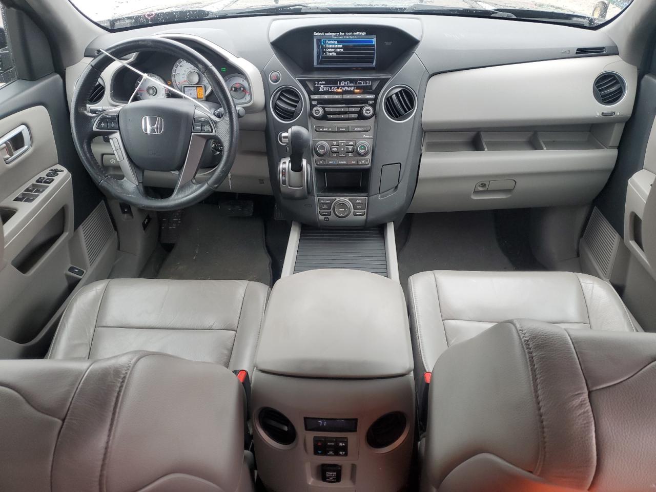 2015 Honda Pilot - Image 8