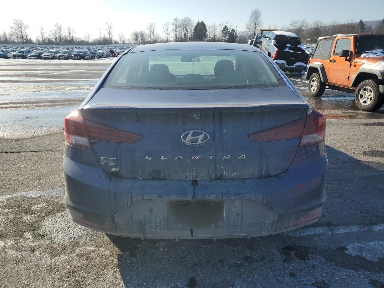 2019 Hyundai Elantra - Image 6