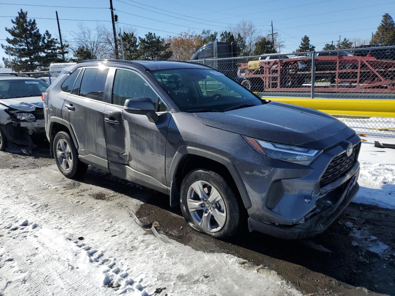 2024 Toyota RAV 4 - Image 4