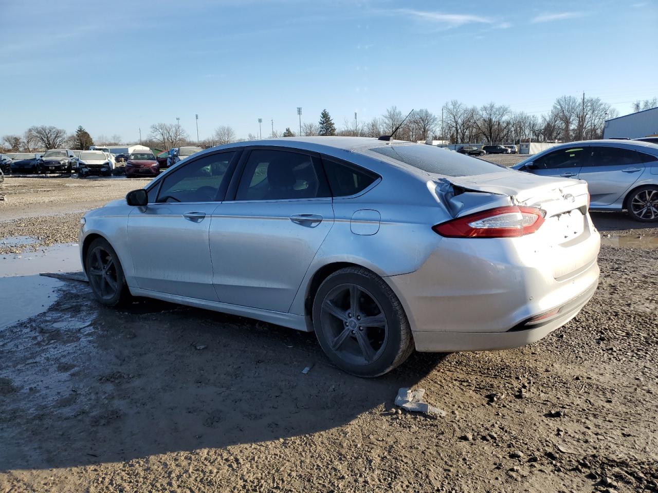 2016 Ford Fusion - Image 2