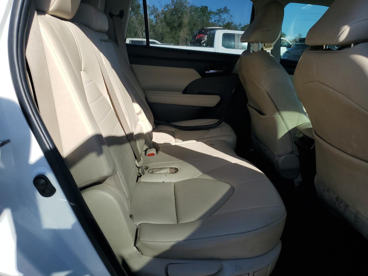 2021 Toyota Highlander Xle VIN: 5TDGZRAH5MS518265 Lot: 88106255