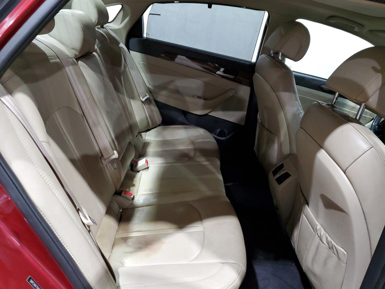 2016 Hyundai Sonata - Image 10