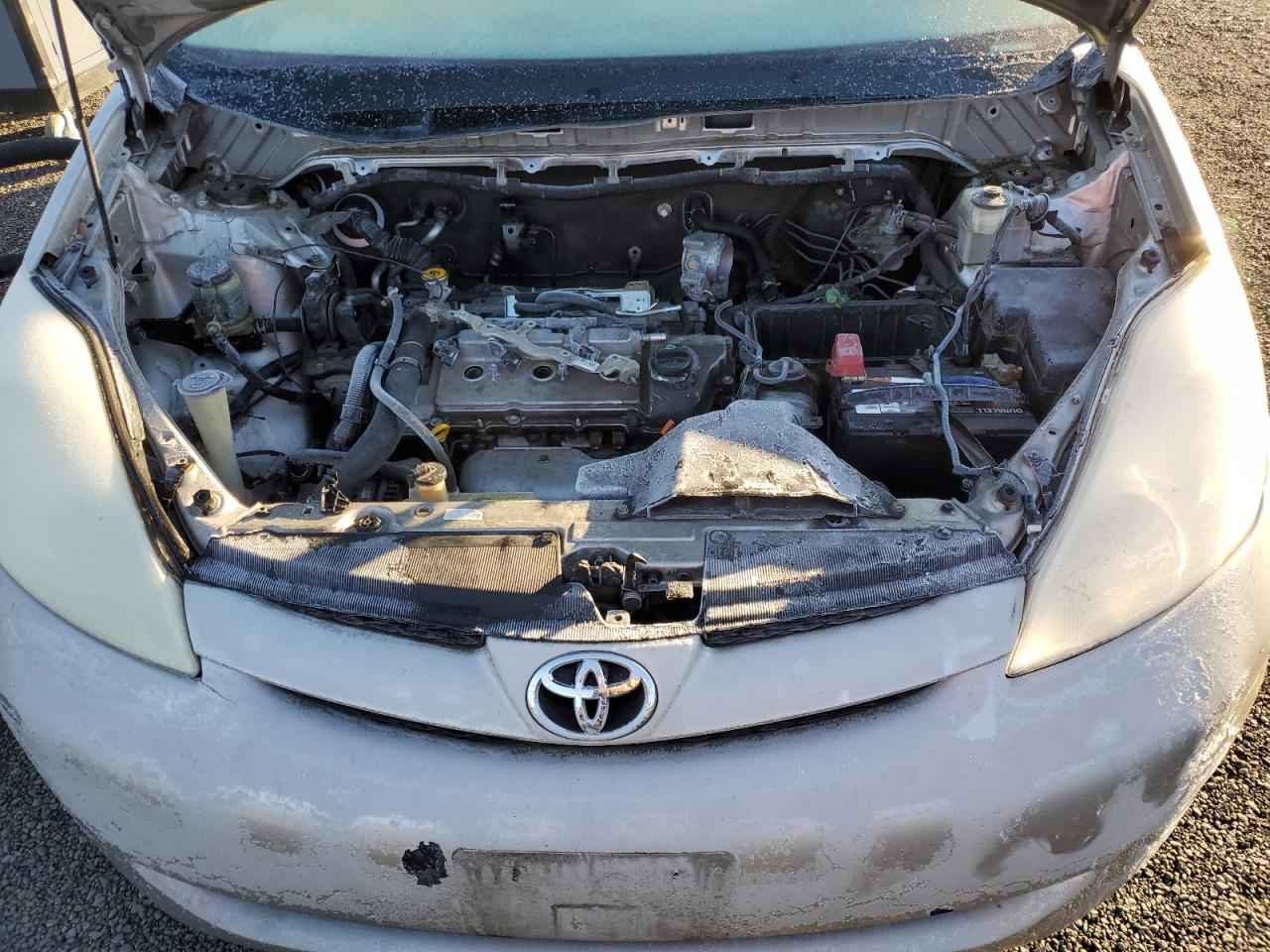 2006 Toyota Sienna - Image 12