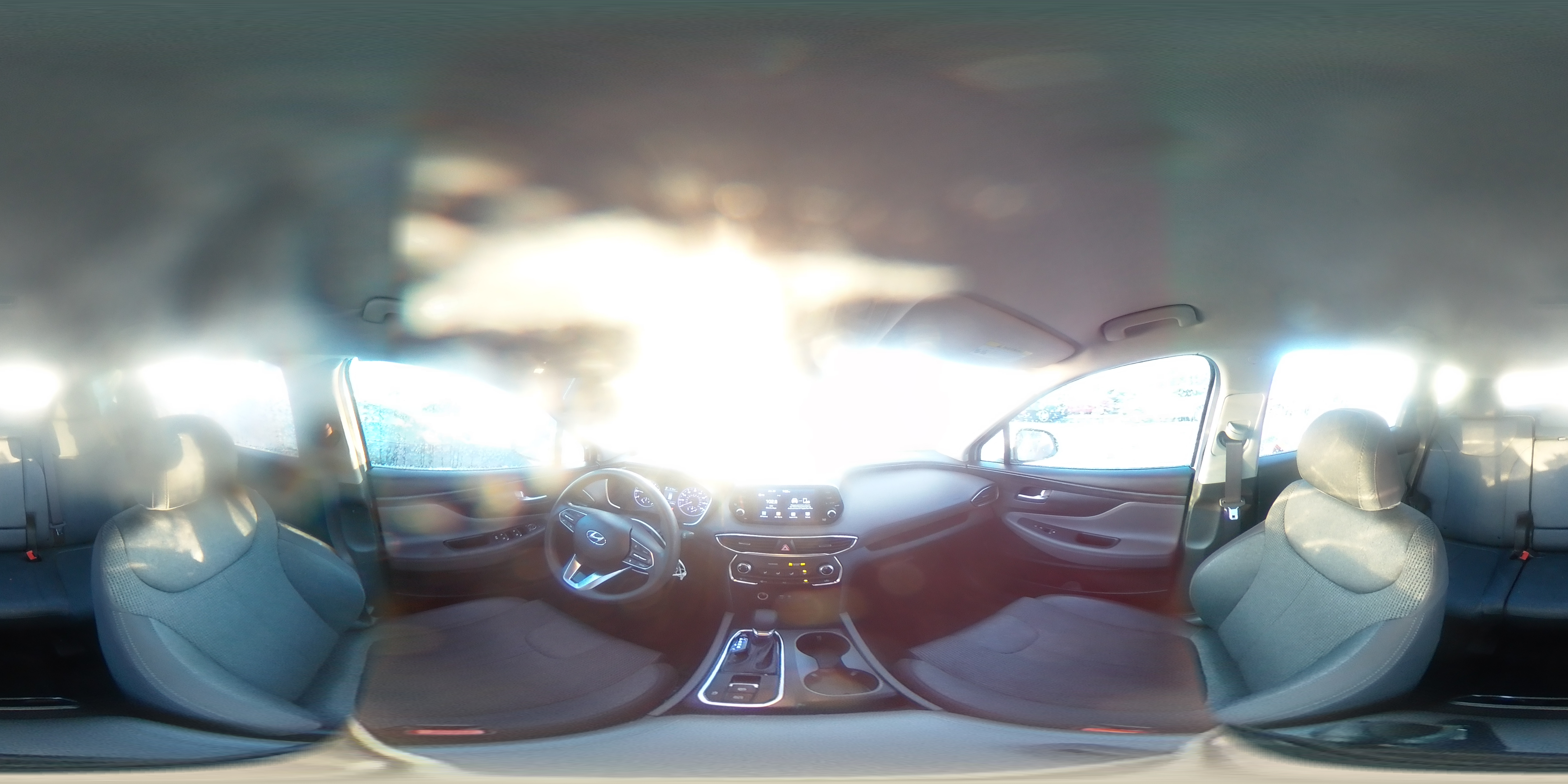 2019 Hyundai Santa Fe - Image 15