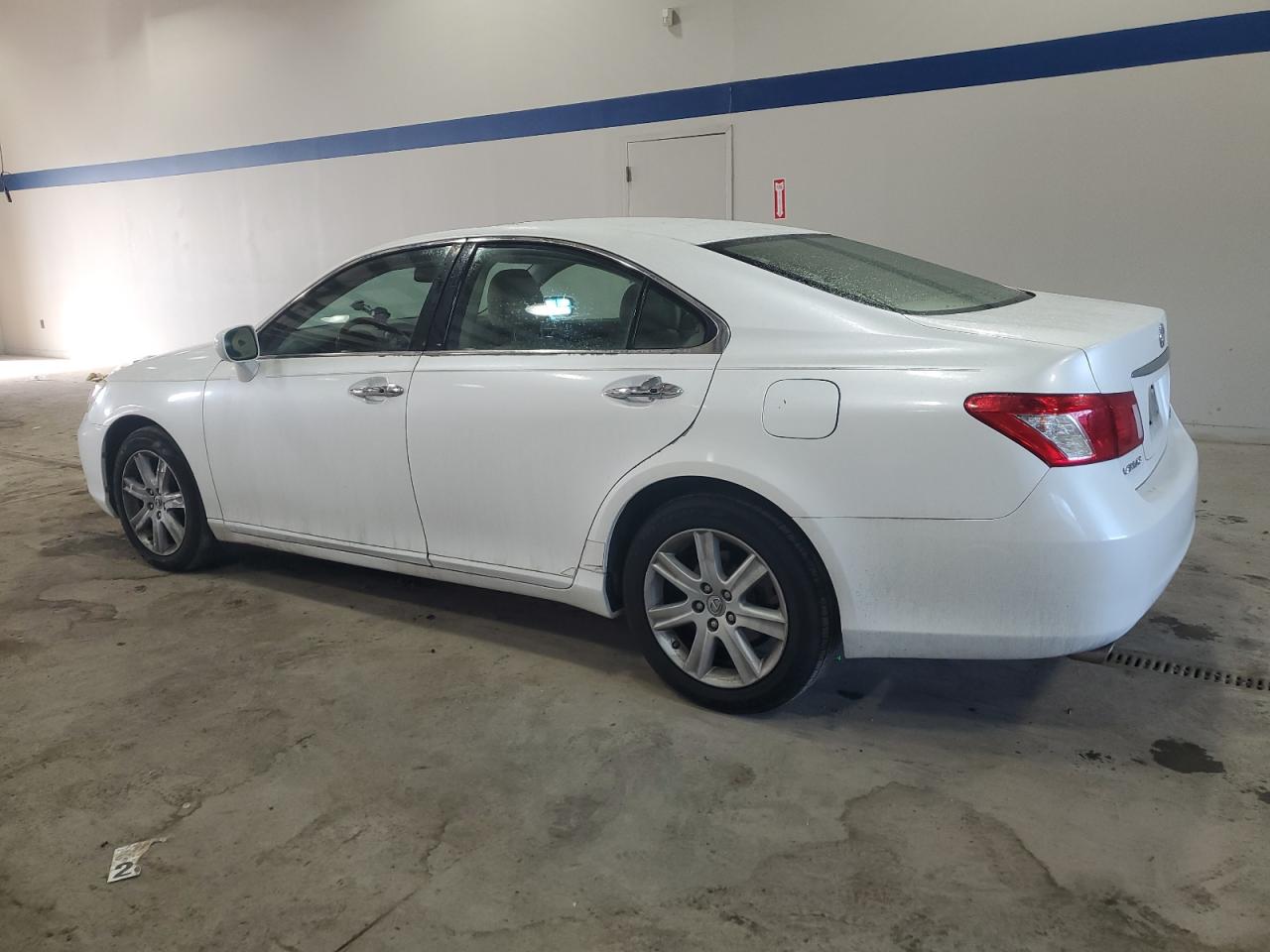 2008 Lexus ES - Image 2